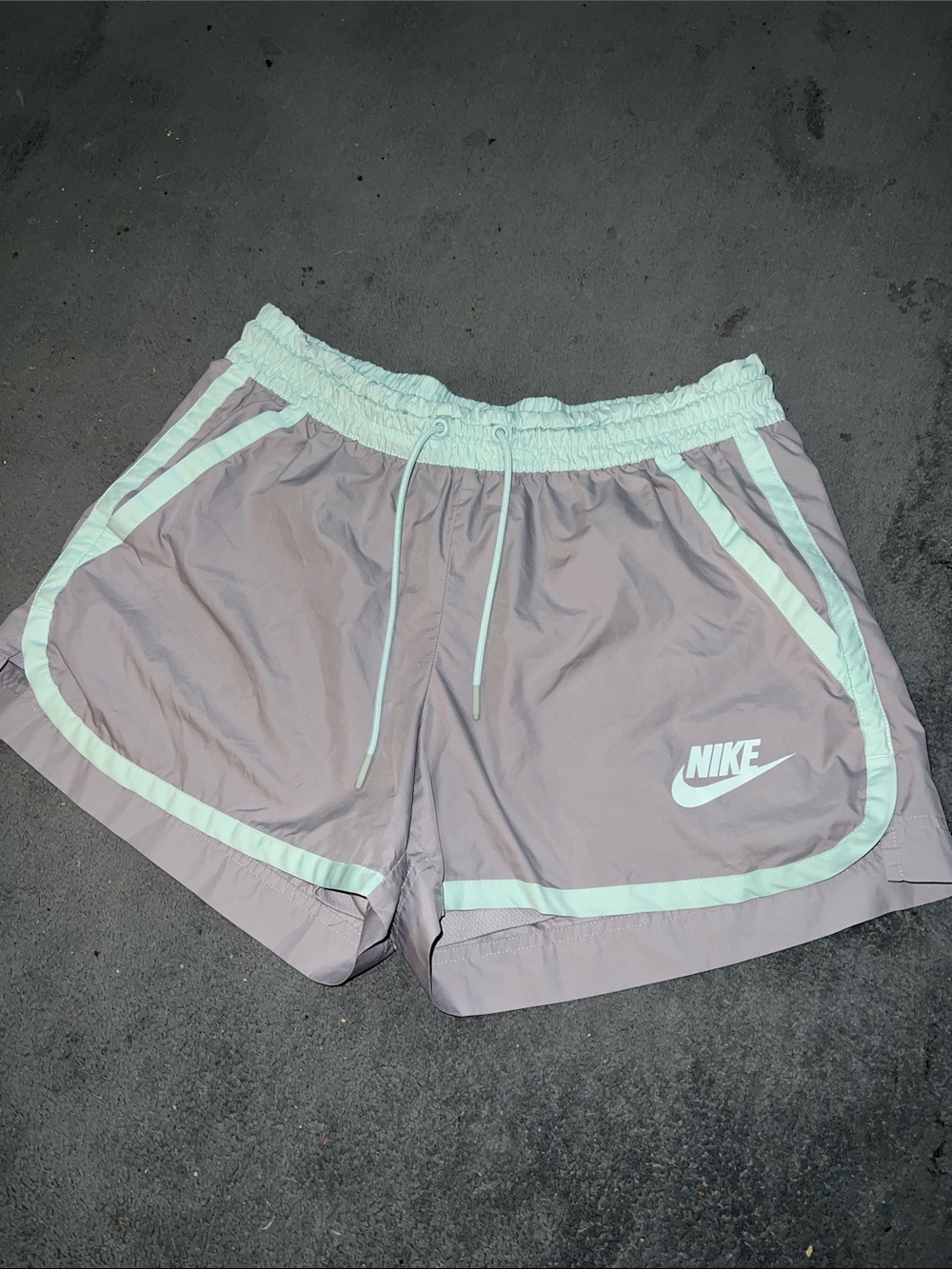 Nike Shorts (M)